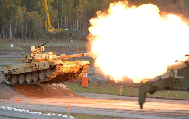 Moska dërgon në Ukrainë tanket e përditësuara, “shmangin” raketat
