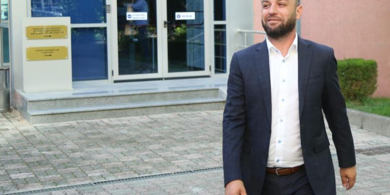 Ish-deputeti socialist Jurgis Çyrbja arrestohet nga SPAK për korrupsion dhe tregti të sekretit shtetëror