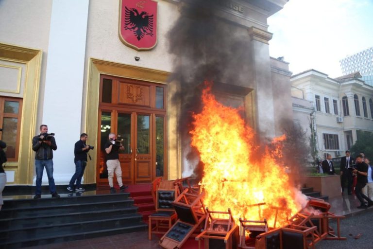 Rama anulon seancën e Kuvendit nga frika e trazirave: A rrezikohet vizita e Erdogan?