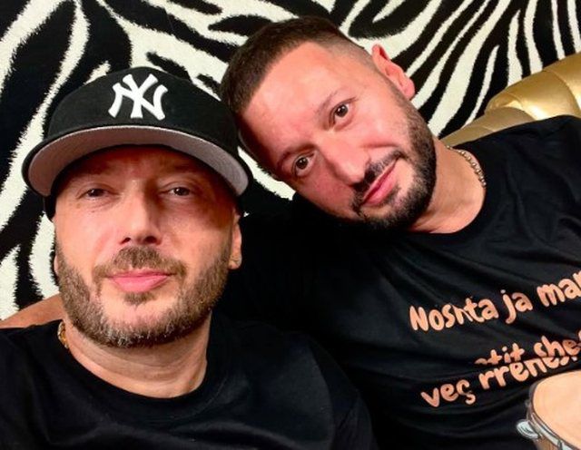 Unikkatil reagon për humbjen e vëllait: “Zemra më është thyer në miliarda copa”