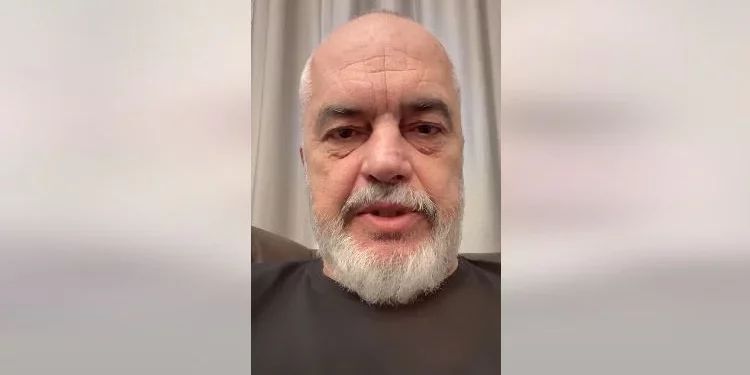 Pas 12 vitesh pushtet, Rama ende nuk e zgjidh mungesën e ujit në Durrës: Qytetarët presin, justifikimet vazhdojnë
