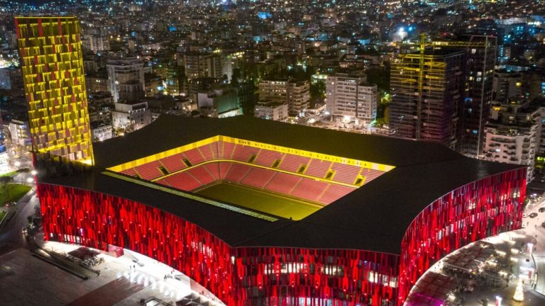 Shqipëri–Serbi, Stadiumi Kthehet në Arenë Lotarie: Vetëm Kuqezinjtë, Biletat l Me Short