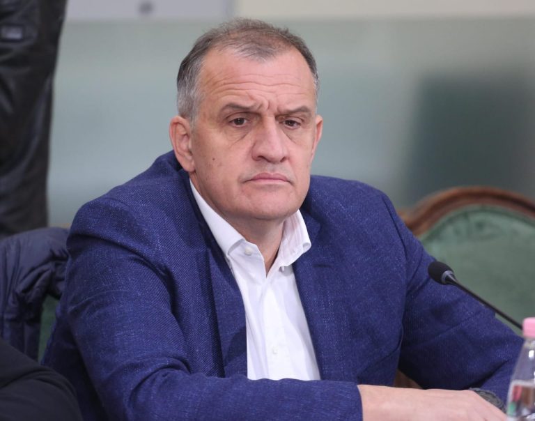 Afera E Sterilizimit: Ilir Beqaj Refuzon Gjykimin E Shkurtuar, SPAK Zbulon Skemën Me Fatura Fiktive Dhe Interesa Të Fshehura