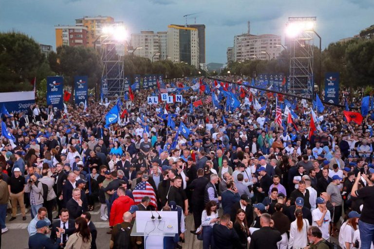 Berisha Thërret Protestë më 16 Maj, Por E Zhvendos Larg Liderëve Europianë – Frikë përballë Ramës apo Lojë për të Mbrojtur Veten?