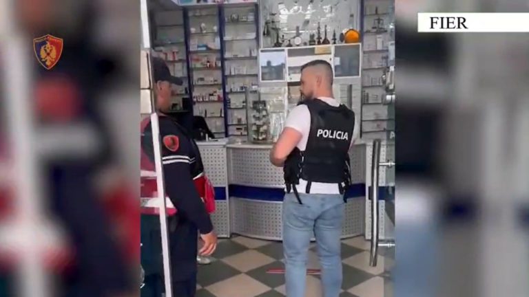 Kontrabandë Me Ilaçe Në Fier: Arrestohen Katër Administratorë Farmacie, Sekuestrohen Barnat Pa Pullë Fiskale