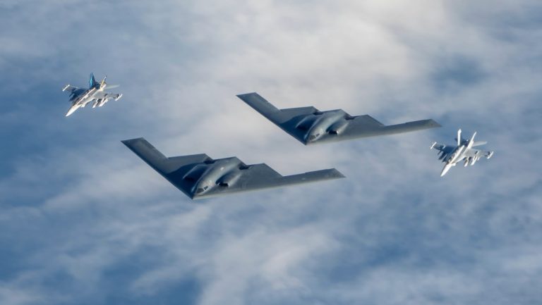 Si Qëndruan 37 Orë Në Ajër Pilotët E Avionëve B-2 Që Goditën Iranin