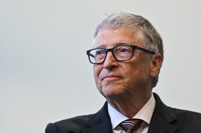 Bill Gates Dhuron 200 Miliardë Dollarë Për Afrikën: “Nuk Dua Të Vdes I Pasur”