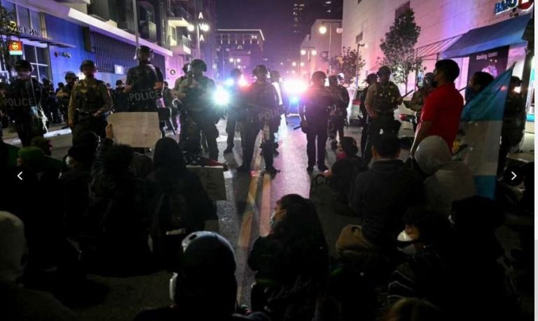 Protestat Në SHBA Marrin Përmasa Kombëtare, Gjykata Kufizon Trupat Në Los Angeles