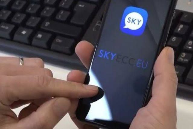 SKY ECC Çmonton Rrjetin e Trafikut të Drogës në Greqi: Arrestohet Një Ish-Oficer i Policisë dhe Tre Persona të Tjerë