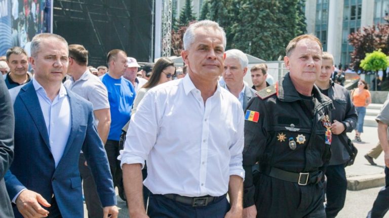 Arrestimi Bombë Në Athinë: Vladimir Plahotniuc Kapet Para Arratisjes Në Dubai, U Zhduk Me 1 Miliard Euro