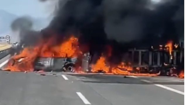 Tragjedi Në Athinë: Tre Shqiptarë Humbasin Jetën Në Aksident, Një Tjetër Në Spital