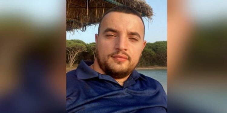 Punonjësi I IMT-së Vetëdorëzohet Pas Akuzave Për Ryshfet Me Tendën E Një Lokali