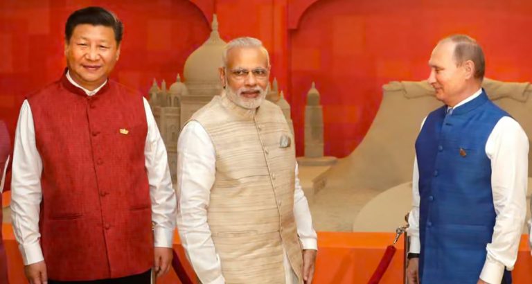 Tarifat E Trump Thellojnë Krizën Me Indinë, Modi Drejtohet Nga Xi Dhe Putin