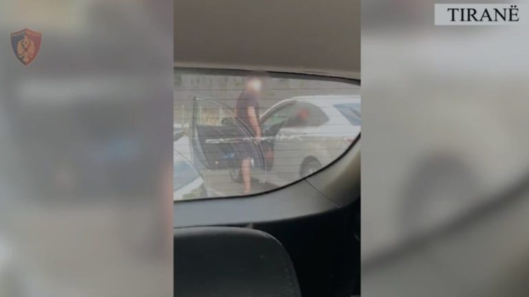 Arrestohet 27-Vjeçari Që Kanos Me Armë Në Tiranë – Në Pranga Edhe Vëllai Që Fshehu Armën