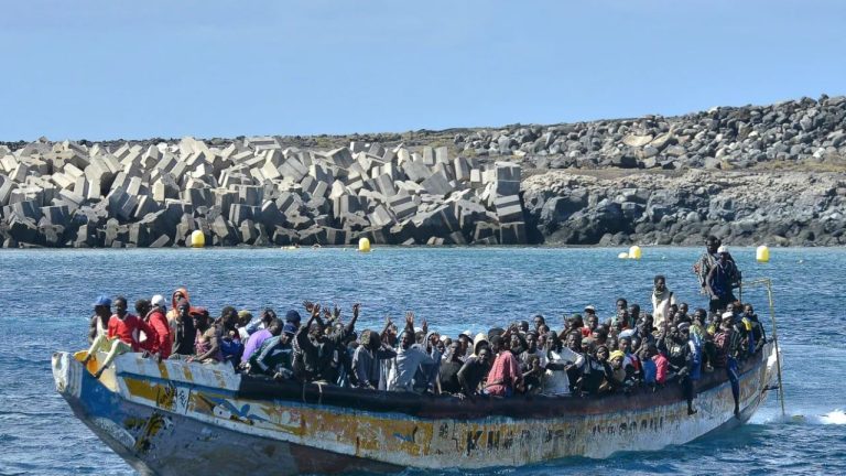 Tragjedia në Ishujt Kanarie: 70 Emigrantë Humbin Jetën, Hetim për Vrasje të Dyshuara