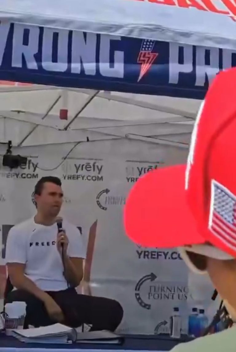 (KUJDES! PAMJE TË RËNDA) Charlie Kirk Vritet Në Një Event Universitar Në Utah, Presidenti Trump Konfirmon Vdekjen