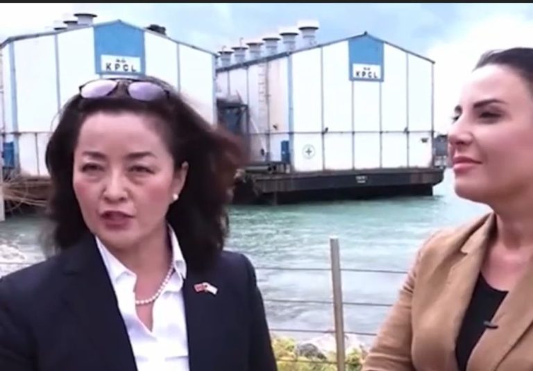 Yuri Kim në Krye të ExxonMobil: A u Shpërblye me një Vend Pune Ish-Ambasadorja e SHBA në Tiranë? – Skandali i TEC-eve në Vlorë