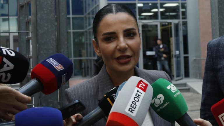 Belinda Balluku Merret Zyrtarisht e Pandehur nga SPAK për Tenderin e Tunelit të Llogarasë