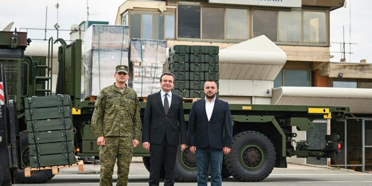 Kurti Bën Lëvizjen Më Të Madhe Ushtarake: Mijëra Dronë Luftarakë Nga Turqia, Vuçiç Sulmon Ashpër Ankaranë