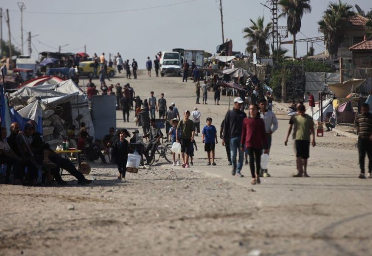 Drita E Parë E Armëpushimit Në Gaza: Trump Ndërhyn Drejtpërdrejt, Izraeli Ndalon Ofensivën Ushtarake