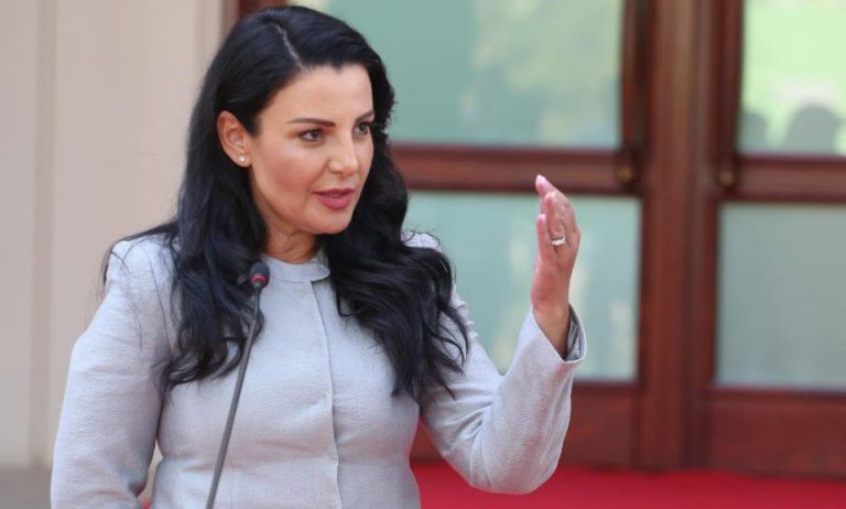 A E Ka Lëshuar Rama Belinda Ballukun? Pse Mediat e Mëdha Raportuan Sot Pezullimin Me Zell, Por Heshtën Kur U Thirr Në SPAK