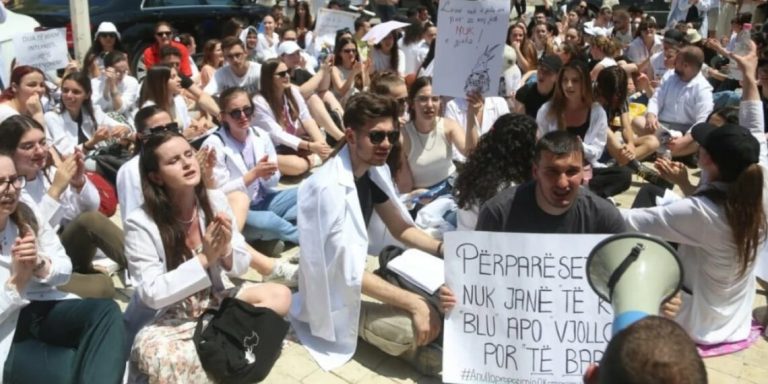Gjykata e Strasburgut Hap Dosjen e Studentëve të Mjekësisë: Ligji Për Punësimin me Detyrim në Shqipëri Shkon në Testin Europian