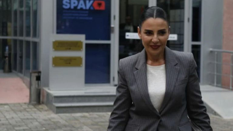 Apeli I GJKKO Lë Në Fuqi Ndalimin E Daljes Jashtë Vendit Për Belinda Ballukun, Pezullohet Vendimi Për Detyrën