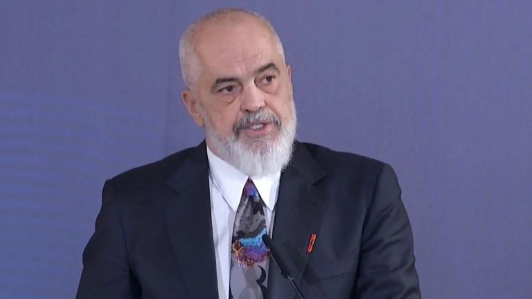 “Dëgjova çudira me ca trimosha të BKH”, Rama: Erdhën Në Kryeministri Dhe Nuk Donin Të Linin Armën Tek Dera