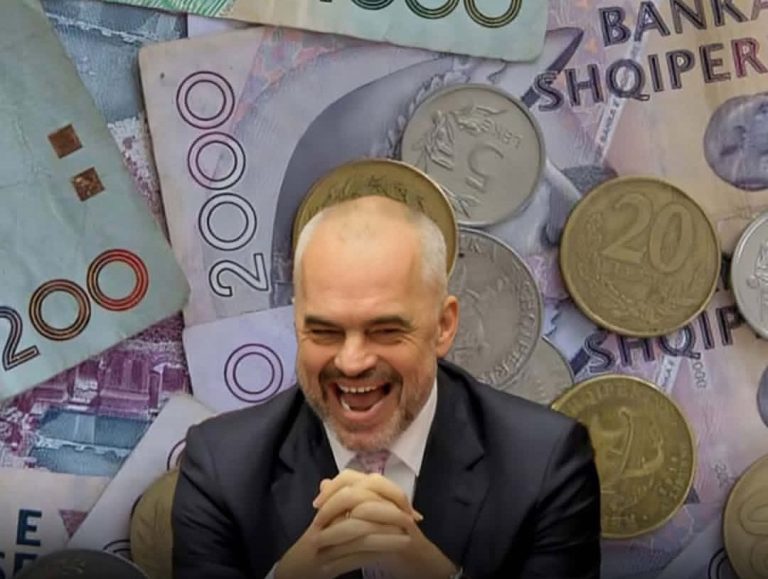 Shqipëria drejt një shoqërie pa para fizike? Ekspertët paralajmërojnë: Po krijohet një krizë e rrezikshme sociale