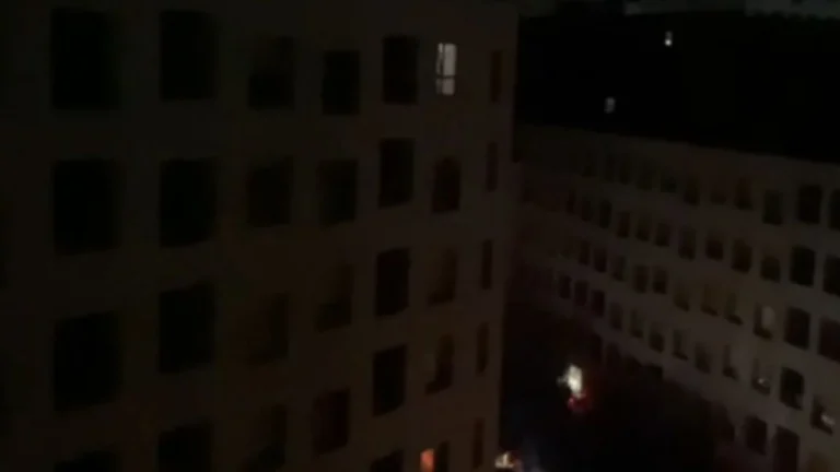 Defekti në linjën e OST lë pa energji disa zona të Tiranës, OSHE: Po furnizojmë pjesë-pjesë përmes linjave alternative