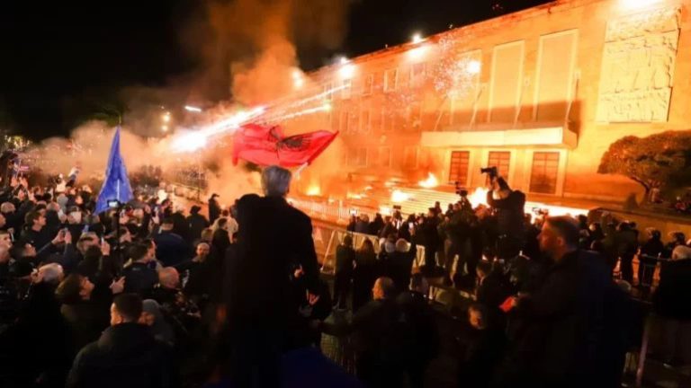 February 20 Protest in Tirana: PD Fills the Square as Berisha Leads Rally Against the Government