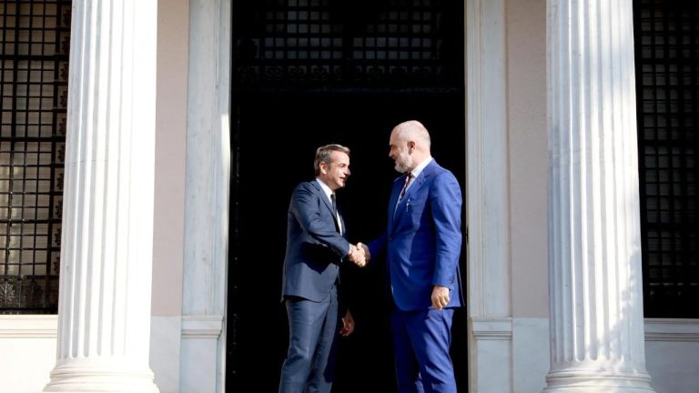 Rama në Forumin e Delphit: Axhenda e vizitës dhe pyetjet për partneritetin me Greqinë