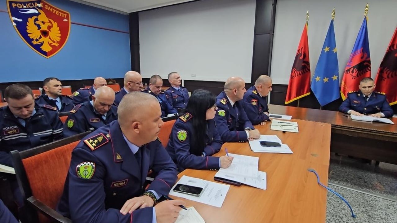 2026-04-22-hita-policia-rrugore-ndalimet-pa-arsye-teknologji-akset-kombetare.jpeg