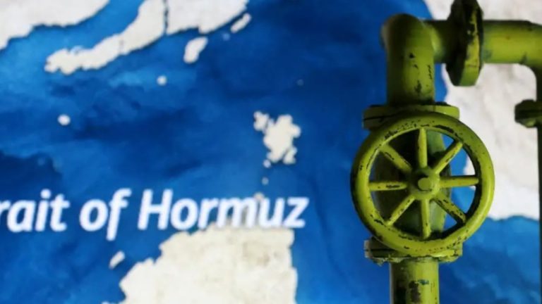 Lufta në Iran trondit tregjet, Brukseli kërkon koordinim për krizën energjetike