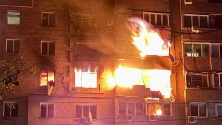 Sulm rus në Dnipro: 2 të vrarë, 8 të plagosur dhe një person i zhdukur