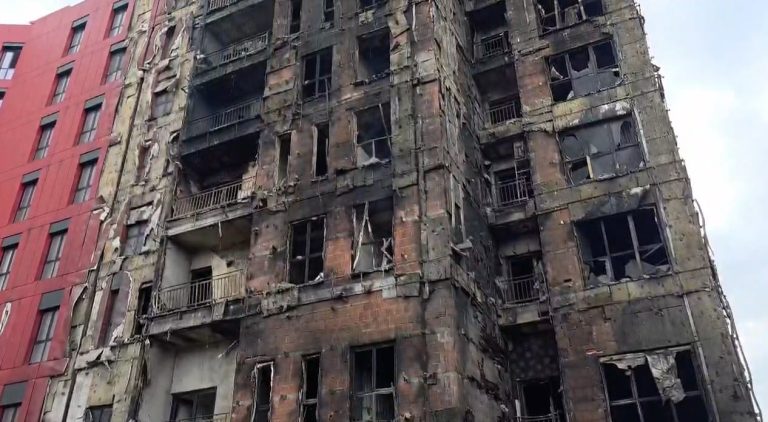 Zjarri te pallati pranë QSUT: Prokuroria pyet 5 të mitur, ekspertiza ende pa përfunduar