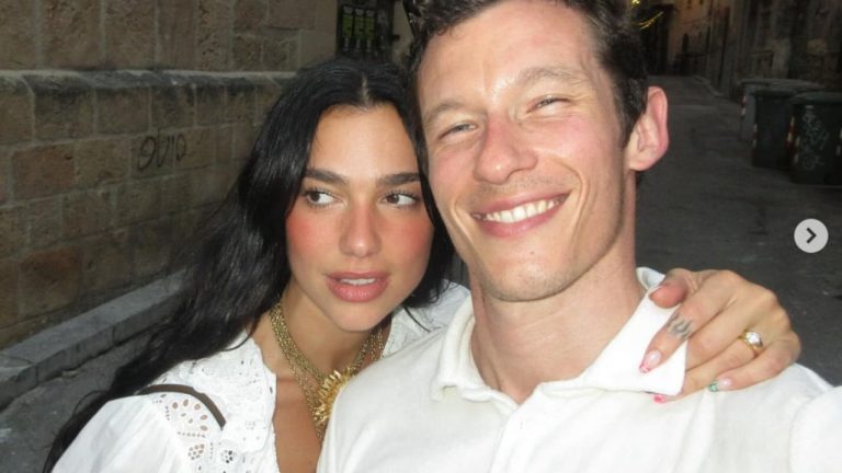 Dua Lipa dhe Callum Turner drejt një dasme në Palermo? Çfarë dihet deri tani