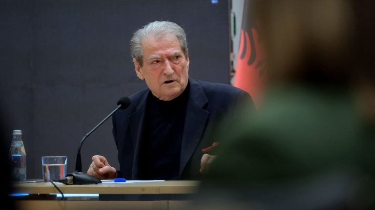 Berisha kritikon drejtuesit e PD: “Nuk jemi përkushtuar si duhet”, kërkon riorganizim