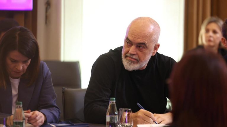 Rama mbledh grupin e PS: fokus te BE, siguria ushqimore dhe mobilizimi ne terren