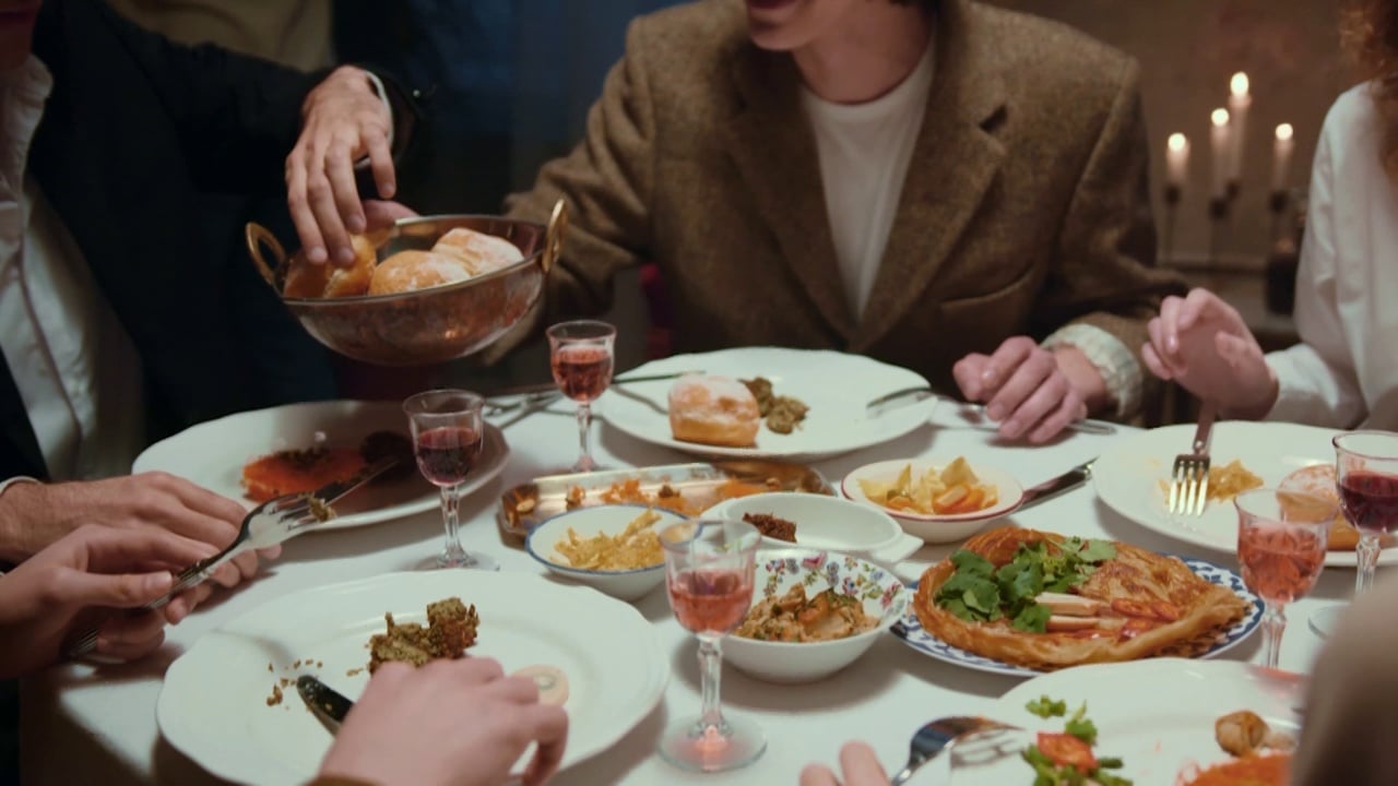 Dobësimi pa ndalime strikte? Çfarë tregojnë studimet për urinë, ngopjen dhe ushqimin