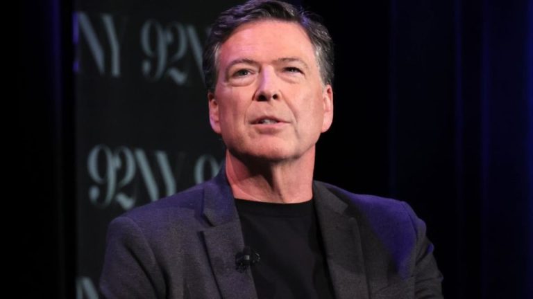James Comey dorëzohet pas akuzës për postimin “86 47”, drejtësia amerikane nën dyshim