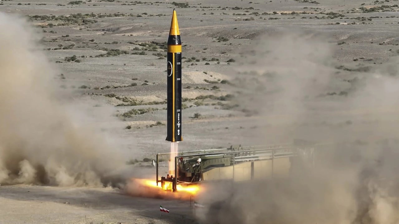 Tension në Hormuz: Irani kërcënon SHBA-në me veprime ushtarake “të paprecedenta”