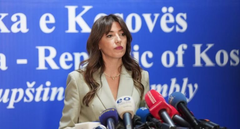 Ngërçi politik në Kosovë, Haxhiu mbledh partitë për datën e zgjedhjeve të reja