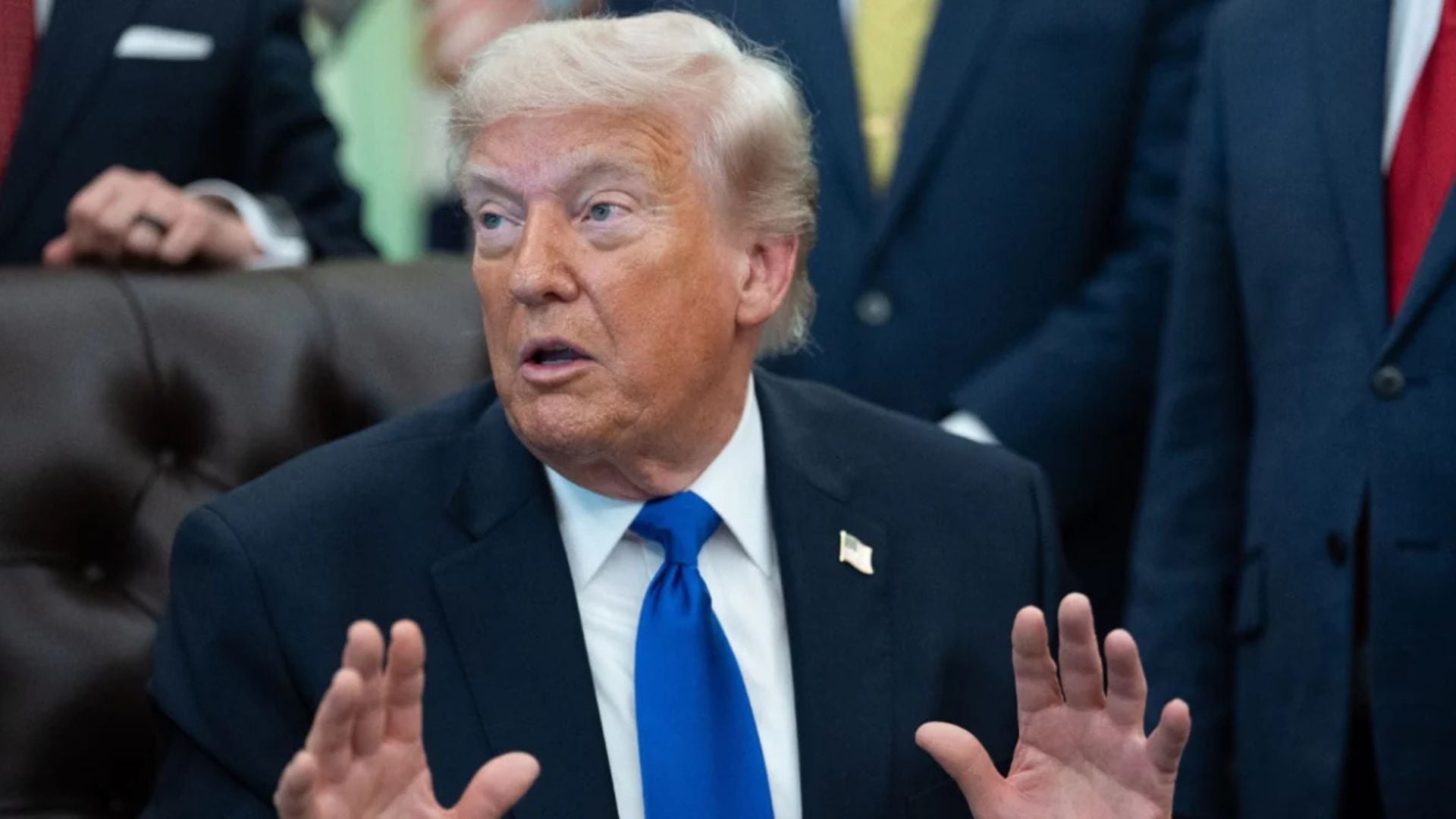 Trump refuzon jelekun antiplumb në dalje publike: “Nuk dua të dukem më i shëndoshë”