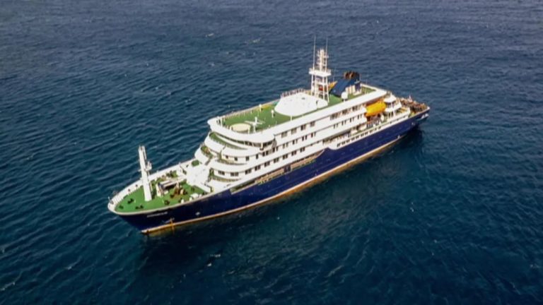 Shpërthim i dyshuar i hantavirusit në anije turistike në Atlantik, 3 viktima