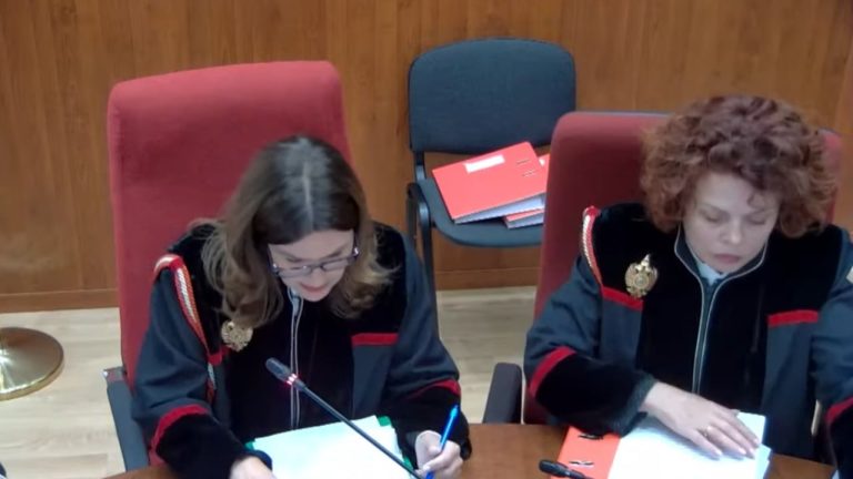 Kushtetuesja shqyrton kërkesën e PD për komisione hetimore mbi McGonigal dhe 11 majin