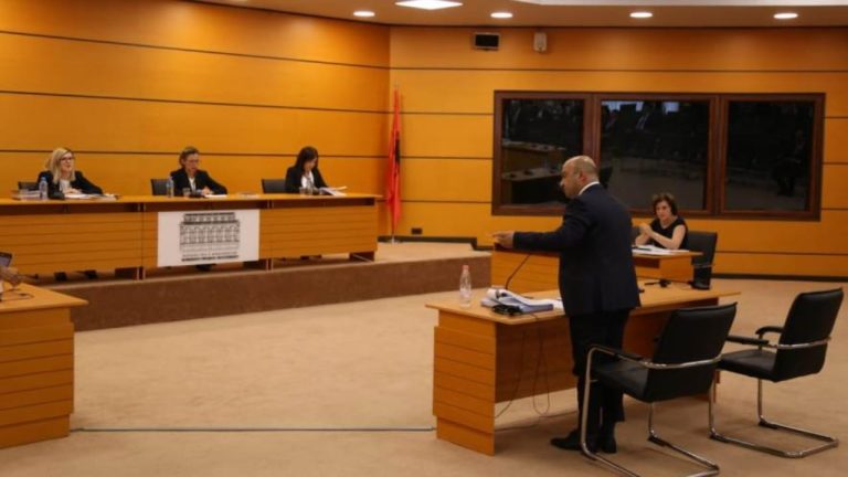 Strasburgu rrëzon sërish Vettingun: shteti duhet të dëmshpërblejë ish-gjyqtarin Ervin Metalla