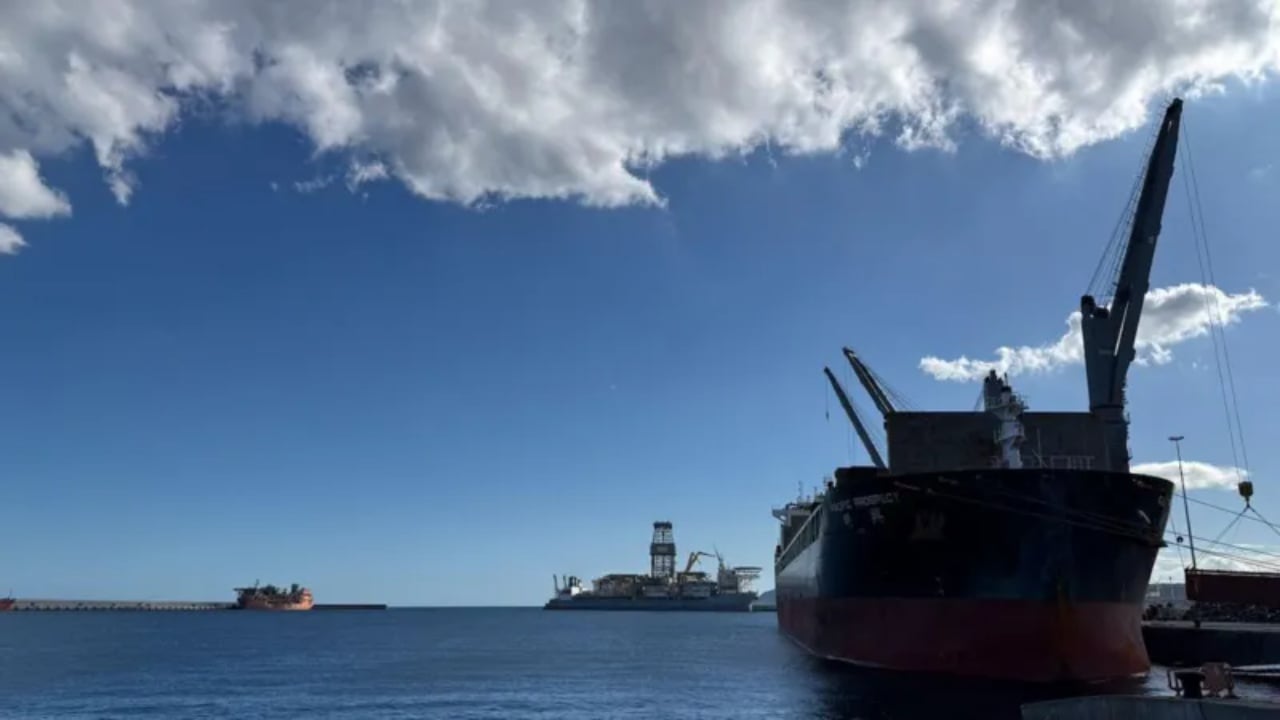 MV Hondius mbërrin pranë Tenerife: masa të jashtëzakonshme pas rastit me hantavirus