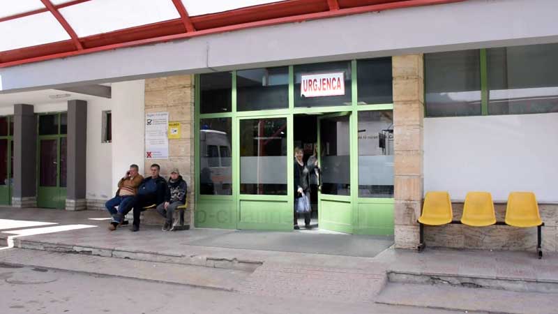 Korçë, spitali pezullon mjekun 72-vjeçar pas dyshimeve për ngacmim seksual