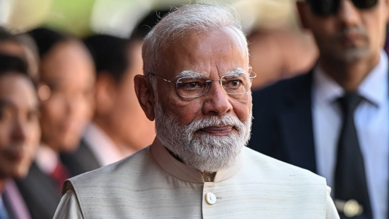 Kriza energjetike në Indi, Modi u kërkon qytetarëve të kursejnë karburantin